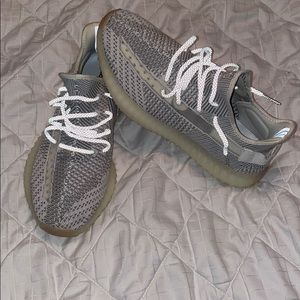 Men’s yeezy 350